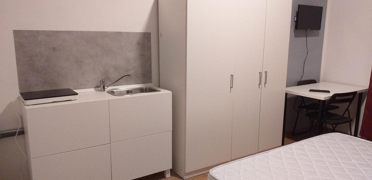 Camere Salerno Esterno foto